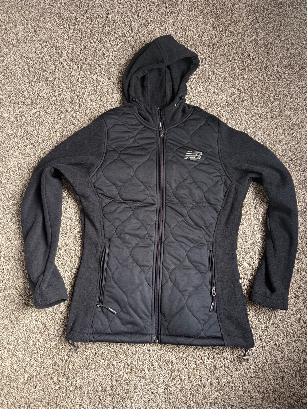 New Balance Women's Black Quilted Hooded Jacket NWT